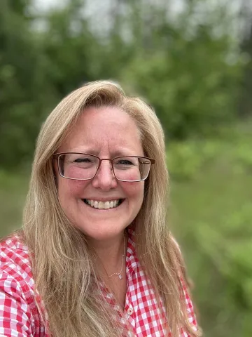 Speaker from Promote Michigan Diana Stampfler